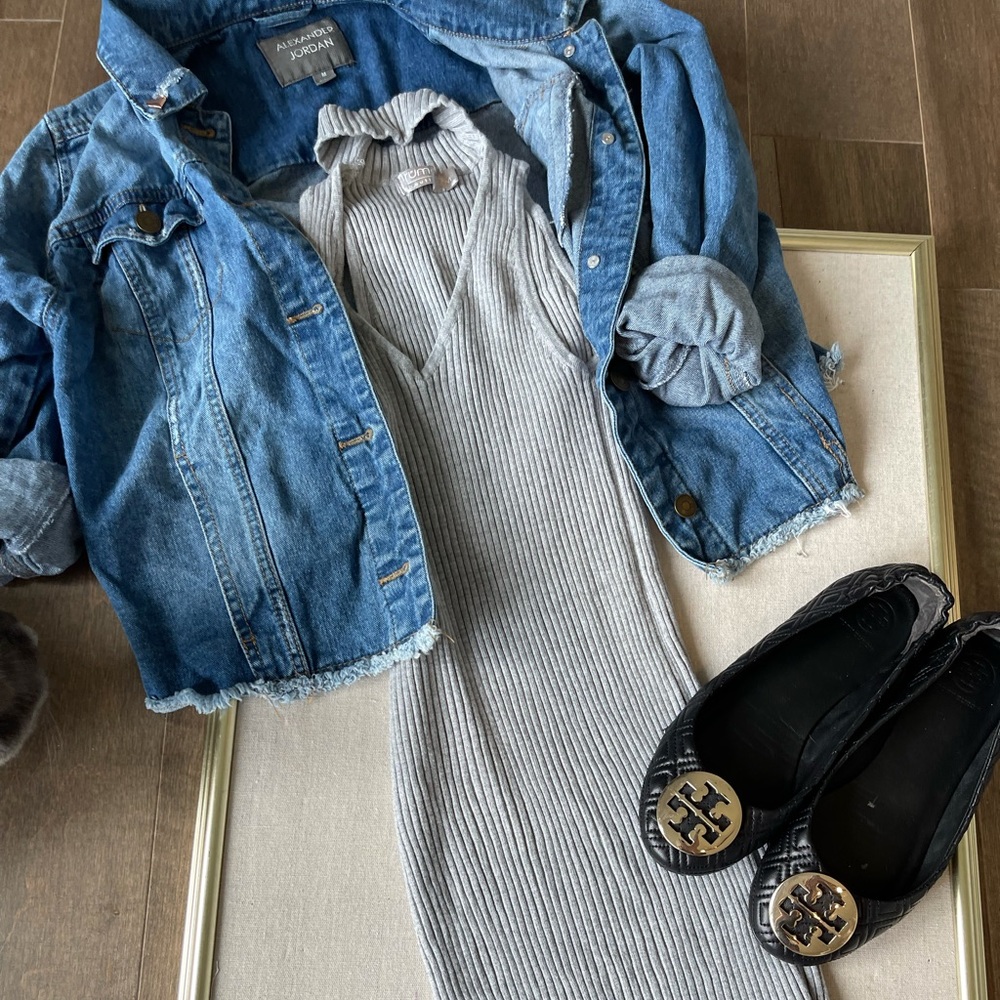 HOT RUMOR LF branded sleeveless dress